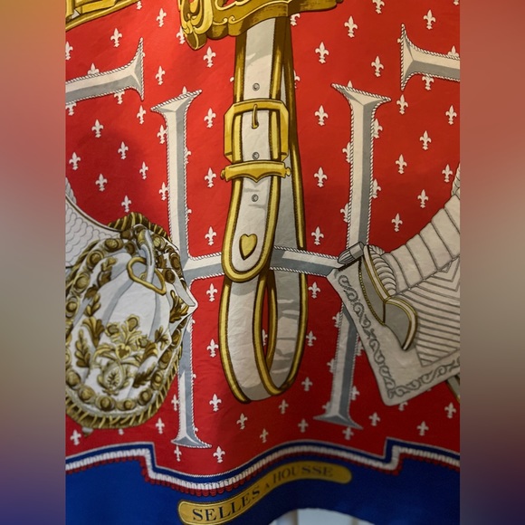 Hermes Scarf "Selles a Housse" by Christiane Vauzelles 35” Silk | Carre Foulard - Picture 12 of 16